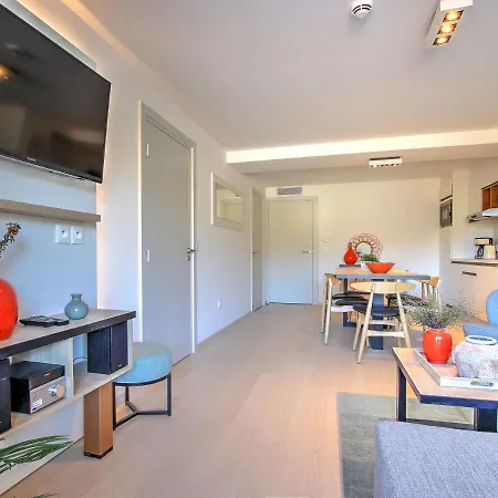Excellent In A Great Location On The Cote D'azur Apartment Vence