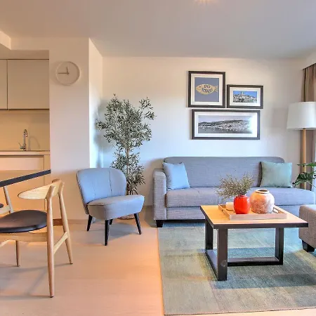 Excellent In A Great Location On The Cote D'azur