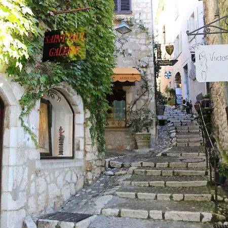 Excellent In A Great Location On The Cote D'azur Apartment *