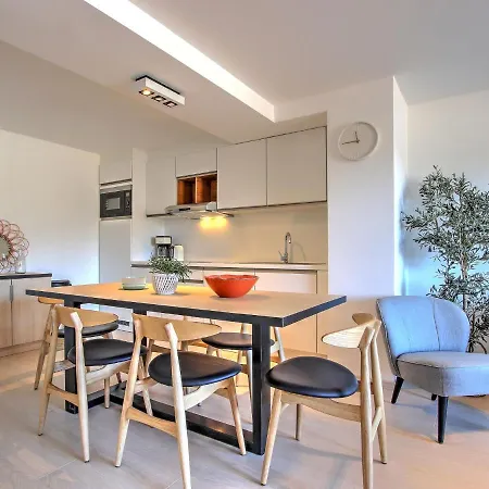 Apartment Excellent In A Great Location On The Cote D'azur *